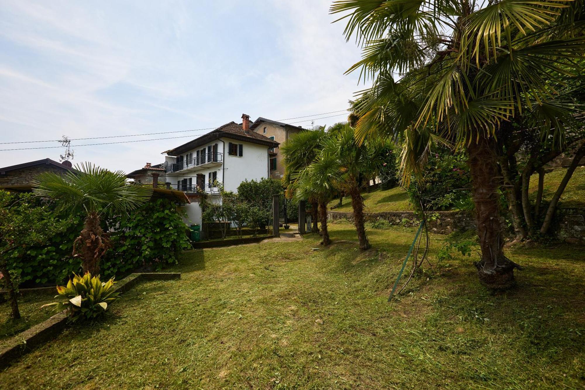 Villa Di Paese - Splendida Vista Lago Maggiore Oggebio Exterior foto