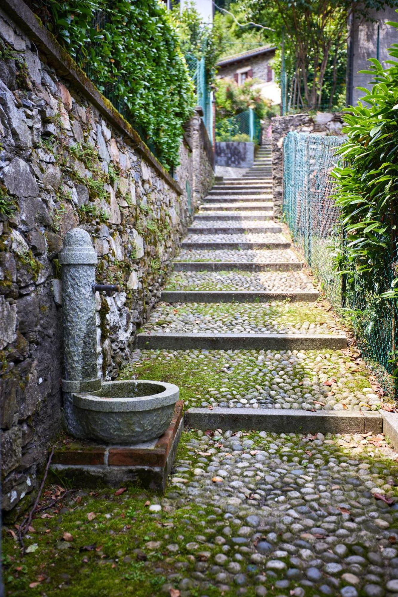 Villa Di Paese - Splendida Vista Lago Maggiore Oggebio Exterior foto